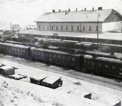 Ukraine, vöröskeresztes kórházvonat a vasútállomáson., 1942, Reményi József, Fortepan #258166