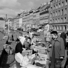 Dánia, Koppenhága, Højbro Plads, kilátás a Gammel Strand felé., 1959, UWM Libraries, tricikli, árus, piac, Fortepan #259159