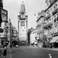 Németország, Freiburg im Breisgau, Márton-kapu (Martinstor)., 1958, UWM Libraries, NSZK, képarány: négyzetes, utcakép, Fortepan #259285