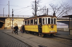 Magyarország, Budapest II., Bem rakpart, villamos végállomás a Margit híd budai hídfőjénél., 1960, UWM Libraries, villamos, Budapest, színes, viszonylatszám, viszonylattábla, Fortepan #259483