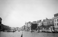 Olaszország, Velence, Canal Grande., 1946, UWM Libraries, Harriet Helen Werley, csónak, gondola, Fortepan #259595