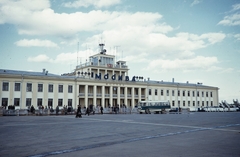 Oroszország, Moszkva, Vnukovói repülőtér., 1959, UWM Libraries, Harrison Forman, színes, Fortepan #259830