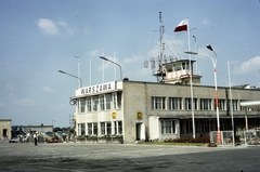 Poland, Warsaw, Varsó–Okęcie repülőtér (Port lotniczy Warszawa-Okęcie), ma Varsó-Chopin repülőtér (Lotnisko Chopina w Warszawie)., 1960, UWM Libraries, colorful, Fortepan #260250