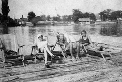 1920, Fortepan, bathing suit, lake, river, water surface, bathing, summer, pier, shore, deck chair, Fortepan #26055