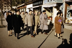 Romania, Bucharest, Egyetem tér (Piata Universităţii) a Bulevardul Nicolae Bălcescu felé nézve., 1960, UWM Libraries, tobacco shop, colorful, street view, Show window, Fortepan #260563