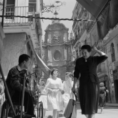 Spain, Plaza de la Reina (Plaça de la Reina), háttérben a Katedrális (Iglesia Catedral-Basílica Metropolitana de la Asunción de Nuestra Señora de Valencia)., 1961, UWM Libraries, Fortepan #260618