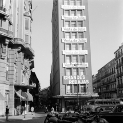 Spain, Madrid, Plaza del Callao., 1961, UWM Libraries, Fortepan #260639