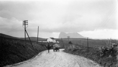 Spain, untitled, háttérben a Gibraltári-szikla., 1934, UWM Libraries, horse, chariot, pylon, Fortepan #260657