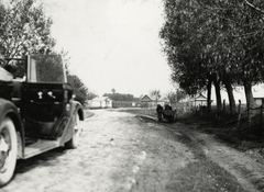 Ukrajna, a felvétel Pocsajiv-tól északkeletre kb. 22 km-re készült, úton Kremenec (ekkor Krzemieniec) felé., 1934, UWM Libraries, Boyd Louise Arner, Fortepan #260713