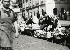 Ukrajna, Lviv, textilárusok a piacon., 1934, UWM Libraries, Boyd Louise Arner, Fortepan #260781