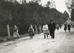 Ukrajna, a Bolehiv (ekkor Bolechów)-i piacról hazafelé tartó ruszinok., 1934, UWM Libraries, Boyd Louise Arner, Fortepan #260790