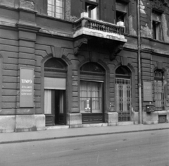 Magyarország, Budapest V., Henszlmann Imre utca 9., a Tempó Általános Szolgáltató Szövetkezet irodája., 1962, Faragó György, Budapest, Fortepan #260920