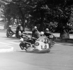 Magyarország, Népliget, Budapest X., az Országos Sportnapok keretében.megredezett Budapesti Honvéd nemzetközi gyorsasági motorversenye., 1966, Faragó György, Budapest, Fortepan #261028