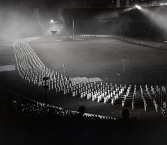 Németország, Berlin, Olimpiai Stadion, a XI. nyári olimpiai játékok záróünnepsége., 1936, Lőrincze Judit, Berlini Olimpia, olimpia, stadion, Fortepan #26111