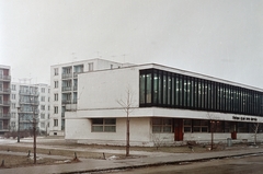 Magyarország, Budapest IX., József Attila lakótelep, Börzsöny utca 13, a Fővárosi Szabó Ervin Könyvtár fiókkönyvtára., 1973, Faragó György, könyvtár, lakótelep, Budapest, színes, Fortepan #261215