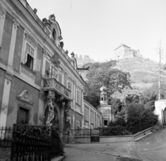 Hungary, Sümeg, Püspöki Palota, fent a Vár., 1961, Faragó György, bishop's palace, castle, Fortepan #261221