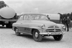 Csehország, Brno, Vásárváros, Brnói Nemzetközi Vásár., 1956, Faragó György, Skoda Octavia, Skoda-márka, Csehszlovákia, Fortepan #261648