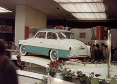 Csehország, Brno, Vásárváros, Brnói Nemzetközi Vásár., 1956, Faragó György, automobil, színes, Skoda Octavia, Csehszlovákia, Fortepan #261667