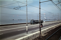 Italy, Venice, Ponte della Libertà., 1961, Fortepan/Album074, colorful, commercial vehicle, catenary wire, trailer, Fortepan #263299