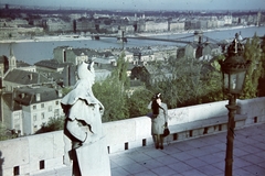 Hungary, Halászbástya, Budapest I., kilátás a Széchenyi Lánchíd felé., 1944, Kovács Györgyi, Budapest, fur, lady, steeple, roof, hat, bridge, river, sculpture, street lamp, Fortepan #263377