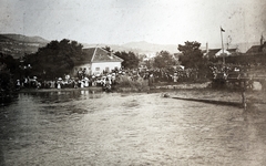 Hungary, Esztergom, Duna-part, jobb szélen a Szent György-templom és a Szent Péter és Pál-templom, ettől előrébb a Mária Valéria híd felhajtója látható., 1905, Zichy kúria, Zala, shore, Fortepan #263507