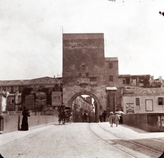 Olaszország, Padova, a Brenta folyón átívelő Ponte Molino mögött a Porta Molino látható., 1911, Zichy kúria, Zala, boltív, kapu, Fortepan #263648