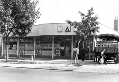 Magyarország, Budapest IX., Gyáli út, ABC áruház a Zombori utcánál., 1974, Ferencvárosi Helytörténeti Gyűjtemény, üzlet, rendszám, rekesz, Budapest, élelmiszerbolt, Fortepan #26407