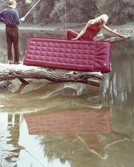 Hungary, A Palma Gumigyár reklámfotója., 1969, Ferencvárosi Helytörténeti Gyűjtemény, ad, colorful, air mattress, Taurus-brand, rubber industry, Fortepan #26420