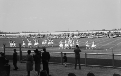 Magyarország, Győr, ETO-sporttelep, győri népiskolák sport- és tornaünnepsége 1942. május 17-én, 1942, Nagy István, Nagy József, Fortepan #264490