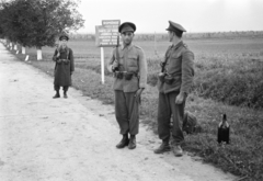 Magyarország,Románia,Erdély, Bors, román határőrök, a felvétel a magyar csapatok bevonulása idején készült., 1940, Horváth József, Best of, határőrség, Fortepan #265419