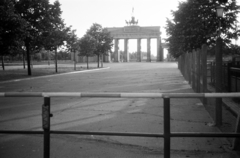 Németország, Berlin, Kelet-Berlin, Pariser Platz, Brandenburgi kapu., 1963, Horváth József, NDK, Fortepan #265692