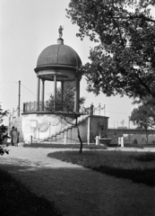 Hungary, Margit Islands, Budapest, Zenélő kút., 1955, Ábrahám Katalin és László, monument, music, well, Fortepan #266714