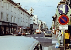 Austria, Klagenfurt, 8. Mai Strasse a Karfreitstrasse és a Domgasse közötti házsor., 1974, Vimola Károly, colorful, Fortepan #266780