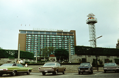 Canada, Niagara Falls, a Sheraton Foxhead Inn Hotel., 1975, Martos Gábor, colorful, Ford Torino 500, Ford Falcon, Fortepan #267094