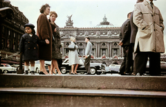 France, Paris, Place de l'Opéra, a felvétel a mtró lejárójánál készült, a háttérben szemben az Opera., 1961, Ladinek Viktor, Fortepan #267205