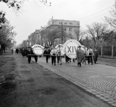 1958, Bolvári László, dekoráció, felvonulás, hordozás, fiatalság, Fortepan #267847