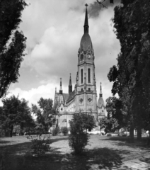 Magyarország, Budapest X., Szent László (Pataky István) tér, Szent László-templom., 1954, Geuduschek Tibor, park, szecesszió, Lechner Ödön-terv, Budapest, Fortepan #26794