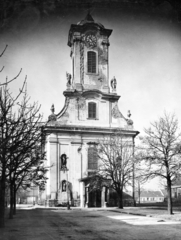 Magyarország, Óbuda, Budapest III., Lajos utca az Óbudai utcánál, Szent Péter és Pál-templom., 1954, Geuduschek Tibor, templom, Budapest, katolikus, toronyóra, szoborfülke, zsalugáter, Fortepan #26799