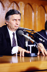 Magyarország, Budapest V., Parlament, Antall József miniszterelnök., 1990, Glósz András, politikus, Budapest, Fortepan #268519