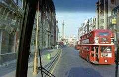 Egyesült Királyság, London, Whitehall a Trafalgar Square felé, szemben a Nelson's Column., 1986, Kanyó Béla, emeletes autóbusz, Fortepan #269267