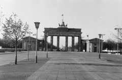 Germany, Berlin, Kelet-Berlin, Pariser Platz, Brandenburgi kapu., 1975, Kohut család, GDR, Berlin Wall, East-Berlin, Fortepan #269459