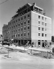 Magyarország, Budapest XI., Budaörsi út 88-90., a Hotel Wien építkezése., 1971, Középületépítő Vállalat - Kreszán Albert - Koczka András - Kemecsei József, Budapest, Fortepan #269506