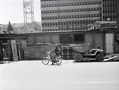 Switzerland, Bern, 1972, Ladinek Viktor, tipper, construction, motorized bicycle, Fortepan #269731