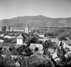 Hungary, Visegrád, kilátás a Kálvária utca felől a a Keresztelő Szent János-templom és a Duna felé., 1962, Vozárik Edit, church, roof, plan view, river, Fortepan #270222