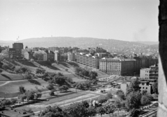 Magyarország, budai Vár, Budapest I., kilátás a Budavári Palotából (korábban Királyi Palota) a Krisztina körút és a Naphegy felé., 1967, Vozárik Edit, Budapest, Fortepan #270396