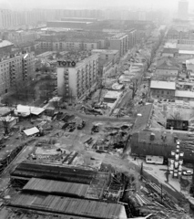 Magyarország, Budapest XIII., rálátás a Vízművek székházából a Váci úti metró építési területére, jobbra a Dózsa György út torkolata., 1984, UVATERV, Budapest, Fortepan #270682