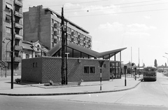 Magyarország, Budapest XI., a Kosztolányi Dezső téri autóbusz-pályaudvar a Bukarest utcában., 1963, UVATERV, MÁVAUT-szervezet, buszpályaudvar, Ikarus 66, Budapest, Fortepan #270710