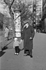 Magyarország, Budapest V.,Budapest VI., Bajcsy-Zsilinszky út, háttérben jobbra a Lázár utca torkolata., 1971, Fodor András örökösei, Budapest, Fortepan #270848