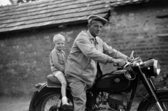 1965, Fodor András örökösei, motorcycle, kid, Fortepan #270887