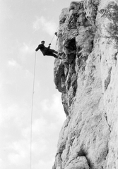 Hungary, Csobánka, Oszoly-szikla., 1968, Drimbe József, rock, Mountaineering, hill climbing, Fortepan #27091